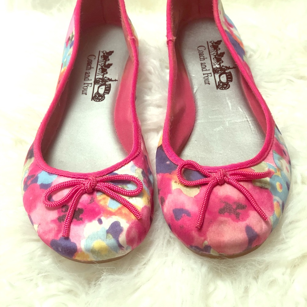 Flat shoes